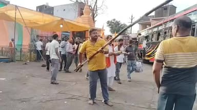 नारायणगंज: हनुमान चौराहे पर विधि-विधान से प्रतिमा की प्राण-प्रतिष्ठा, नारायणगंज में तीन दिवसीय हनुमान जन्मोत्सव का समापन