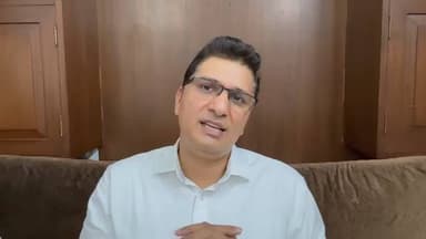 शाहदरा: आप के दिल्ली प्रदेश अध्यक्ष सौरभ भारद्वाज ने सांसद राघव चड्ढा पर साधा निशाना