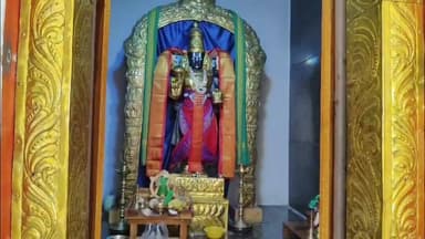 పట్టణంలోని శ్రీ ధన్వంతరి ఆలయంలో ఘనంగా మాతలచే సామూహిక కుంకుమ పూజలు