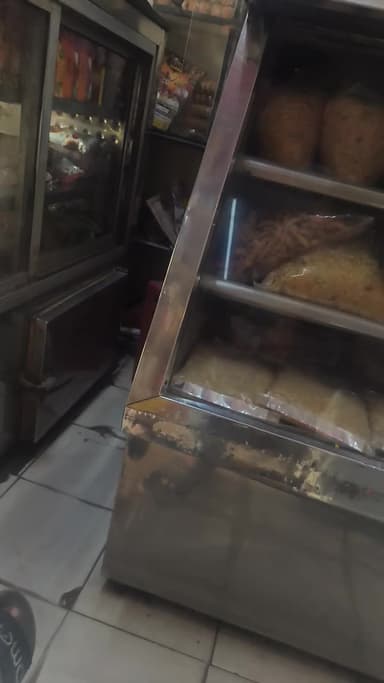 hsjkwknene r rjeme enjeheh s sj e sje kke ebejiekneneienrbrhrje. rmekem r