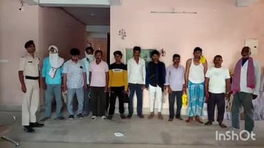 लखीसराय: उत्पाद विभाग की टीम ने एक शराब कारोबारी और 10 शराबियों को किया गिरफ्तार