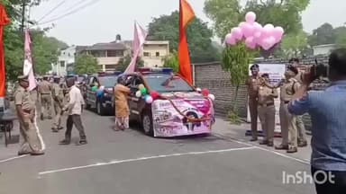 कोल: एसएसपी अलीगढ़ ने पिंक पीआरवी की 7 नई गाड़ियों को हरी झंडी दिखाकर किया रवाना