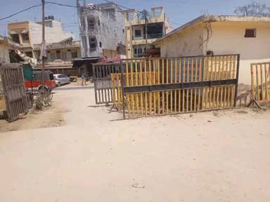 अलीराजपुर: चंद्रशेखर आज़ाद नगर जनपद परिसर में 5 साल में तीसरा गेट, शासकीय राशि के उपयोग पर उठे सवाल, जाँच की मांग