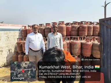 मधुबनी: जिले में पेट्रोल पंपों व एलपीजी वितरकों के संदिग्ध अनाधिकृत भंडारण स्थलों का औचक निरीक्षण किया गया