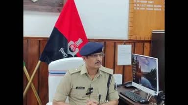 कुदरा: कैमूर जिला में चॉद थाना ने गुप्त सूचना के आधार पर किया गया छापामारी हथियार के साथ पांच व्यक्ति गिरफ्तार कैमूर एसपी ने कि