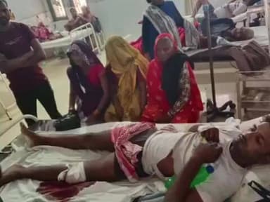 फतेहपुर: हुसैनगंज के लखनऊ बेरा गढ़ीवा के समीप ट्रक की टक्कर से बाइक सवार गंभीर रूप से घायल, अस्पताल में भर्ती