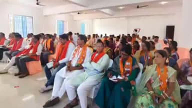 टंडवा: मिश्रौल में पंडित दीनदयाल उपाध्याय प्रशिक्षण अभियान में शामिल हुए विधायक उज्जवल दास