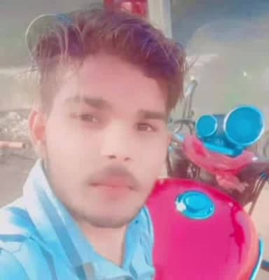 पुरवा: आकमपुर में अज्ञात वाहन की टक्कर से युवक की हुई मौत