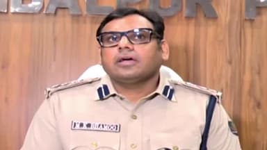 ଅବକାରୀ ବିଭାଗର ଆର୍ଥିକ ଠକେଇ ଅଭିଯୋଗରେ ୨ ଗିରଫ ଓଲକ୍ଷାଧିକଟଙ୍କାଜବତ; ଜିଲ୍ଲା ପୋଲିସ ମୁଖ୍ୟାଳୟରେ ଏସ୍ପିଙ୍କ ପ୍ରତିକ୍ରିୟା