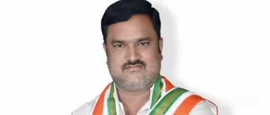 बेनीपट्टी: नलिनी रंजन उर्फ़ रूपन मधुबनी जिला कांग्रेस के अध्यक्ष बने, बेनीपट्टी कांग्रेस कार्यकर्ताओं ने दी बधाई