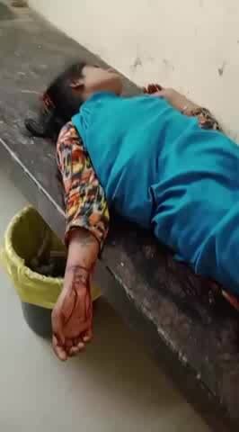 जमीनी मैटर में घर में घुस के मारे एक नाबालिक बच्ची को उल्ट ही थाने में पीड़िता के खिलाफ ही fir दर्ज किया गया #up