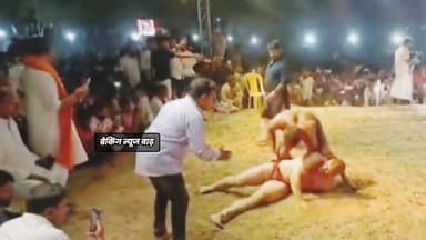 ,भारतीय पहलवानों ने ईरानियों को चटाई धूल
#बाढ़_न्यूज #नदावां_गांव #अंतरराष्ट्रीय_महादंगल #भारतीय_पहलवान #ईरान_को_हराया #...