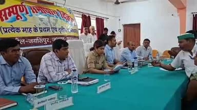 सुल्तानपुर: सुलतानपुर में एक छत के नीचे समाधान, डीएम-एसपी ने सुनीं फरियाद, जमीनी विवाद पर दिए सख्त निर्देश