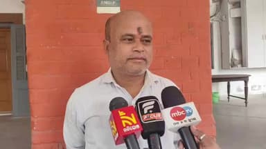 ଅନୁଗୋଳ: ଆମଲାପଡ଼ାରେ ଟଙ୍କା ନେଇ ବାରମ୍ବାର ଠକି ଚାଲିବାରୁ କୋର୍ଟରେ ମାମଲା ଶୁଣାଣୀ ହୋଇଥିବା ବେଳେ ପ୍ରତିକ୍ରୀୟା ରଖିଲେ ଓକିଲ ଦିଲ୍ଲୀପ ସେଠୀ