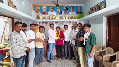 बड़वानी: जिले में जन समस्या निवारण प्रकोष्ठ एवं अनुसूचित जाति विभाग के नए जिलाध्यक्ष नियुक्त, बड़वानी विधायक ने पहनाया हार