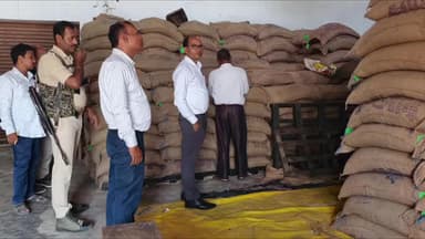 बरहरुवा: राजमहल एसडीओ ने जेएसपीएल गोदाम का किया वार्षिक निरीक्षण, दिए निर्देश