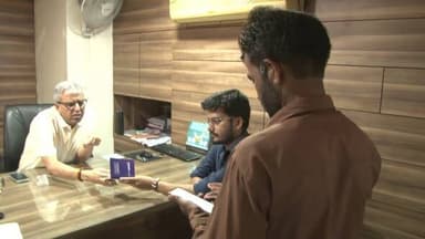 भोपाल में एलपीजी की पर्याप्त उपलब्धता, अव्यवस्थाओं पर प्रशासन सख्त
एडीएम श्री पांडेय ने गैस एजेंसियों का किया निरीक्षण,...