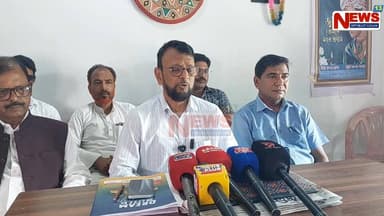 #অগপ সমৰ্থকক এ আই ইউ ডি এফ দলক ভোট দিবলৈ আহ্বান জনোৱা ময়নুল হকৰ মন্তব্য অগপৰ মন্তব্য নহয়৷
#দুবছৰ আগতেই অগপ ত্যাগ কৰি ক...