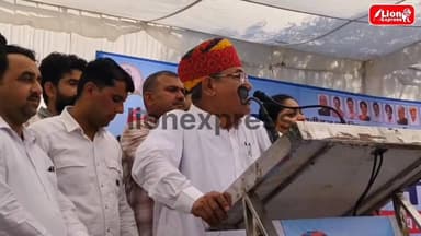 बीकानेर में कांग्रेस के पूर्व मंत्री गोविंदराम मेघवाल की आमसभा
गोविंदराम मेघवाल ने विरोधियों पर जमकर साधा निशाना
#bikane...