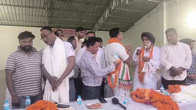 गगन रंधावा के घर पहुंचे पूर्व विधायक राजकुमार ठुकराल, भव्य हुआ स्वागत। #LIVE🛑🛑