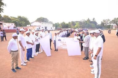 ଓଡ଼ିଆ ପକ୍ଷ ପାଳନ ଅବସରରେ ମାଲକାନଗିରି ଜିଲ୍ଲା ପ୍ରଶାସନ ଓ କ୍ରୀଡ଼ା ବିଭାଗ ପକ୍ଷରୁ ଏକ ଭବ୍ୟ ‘ଐତିହ୍ୟ ଗଣ ଦୌଡ଼’ କାର୍ଯ୍ୟକ୍ରମ ସଫଳତାର ସହ ସ...