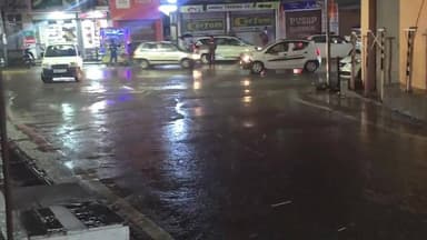 #घुमारवीं -- मौसम ने फिर ली करवट,शुरू हुई रिमझिम बारिश... #देखिए...
#Ghumarwin #Bilaspur #HimachalPradesh #RainySeason ...