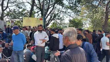 धर्मशाला : #live ATS के विरोध में आज धर्मशाला टैक्सी यूनियन बैठी धरने पे | Kangra Express
#kangraexpress #dharamshala ...