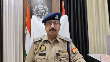 #Goodwork
#CRACKDOWN
⏩झपटमारी की घटना का सफल अनावरण करते हुये #Etawahpolice द्वारा पुलिस मुठभेड के दौरान 04 अभियुक्तों ...