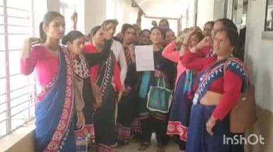 अल्मोड़ा: अल्मोड़ा में आंगनबाड़ी कार्यकर्ताओं ने किया कार्यबहिष्कार, डीएम को ज्ञापन सौंपकर समस्याओं के निदान की उठाई मांग