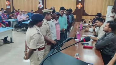 ଝାରସୁଗୁଡା: ଜନସାଧାରଣଙ୍କ ସମସ୍ୟାର ତ୍ୱରିତ ସମାଧାନ ପାଇଁ ଝାରସୁଗୁଡା ଜିଲ୍ଲାସ୍ତରୀୟ ଯୁଗ୍ମ ଜନଶୁଣାଣି ଶିବିର ଅନୁଷ୍ଠିତ