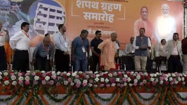 गोरखपुर जर्नलिस्ट प्रेस क्लब के नव निर्वाचित सदस्यों का शपथ ग्रहण समारोह
#Gorakhpur #GorakhpurNews #GorakhPurKhabar