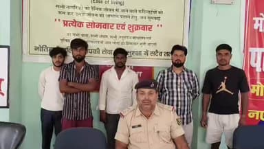पताही . थाना क्षेत्र में मोतिहारी पुलिस के ऑपरेशन नया सवेरा के तहत एसपी सवर्ण प्रभात के निर्देश पर पकड़ीदयाल डीएसपी कुमार