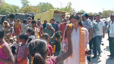 नीमच नगर: अटल बस्ती में ₹25 लाख की लागत से बनी सीसी रोड, वर्षों बाद बदली तस्वीर, विकास के नए वादे