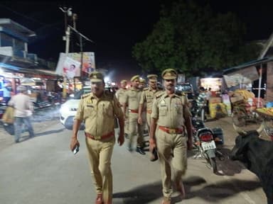 #SP_RBL @Ravi_KumarIPS के निर्देशन में थाना सरेनी पुलिस टीम द्वारा थाना क्षेत्र अन्तर्गत शांति एवं कानून व्यवस्था के दृष...