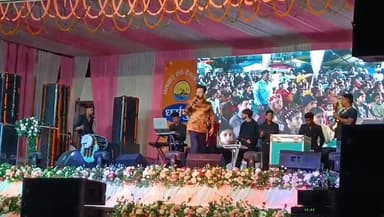 धर्मपुर नलवाड़ व देव मेला की तीसरी सांस्कृतिक संध्या में कुमार साहिल का धमाल
#devbhoomilivehp #everyonehighlightsfollow...