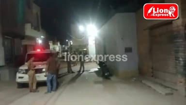 #बीकानेर चौखूंटी इलाके में दो समुदायों के बीच मामूली बात पर विवाद,
सिगरेट को लेकर शुरू हुई कहासुनी मारपीट में बदली
सूचना...