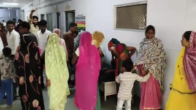 डूंगरपुर: चक महुडी गांव में मंगलवार को बाइक फिसलने से एक युवक गंभीर रूप से घायल हुआ