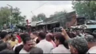 କେନ୍ଦୁଝର ସଦର: ମଲ୍ଲିପୋଶୀ ଛକ ରାସ୍ତା ରୋକ ପାଟଣା ଅଞ୍ଚଳ ରେ କାଳବୈଶାଖୀ ପ୍ରଭାବରେ ଭଙ୍ଗାରୁଜା