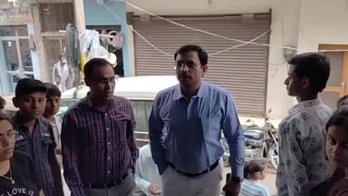 शिकोहाबाद: सेंट डोमिनिक, एसएसजे स्कूल में प्रशासन ने किया छापा, वाहनों की फिटनेस और किताबों की ओवररेटिंग में मिली खामियां