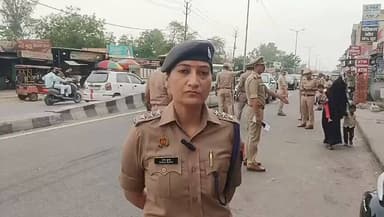 #SaharanpurPolice
#TrafficAwareness
#RoadSafety
#SafeDriving
#FollowTrafficRules
➡️बढ़ती हुई सड़क दुर्घटनाओं पर अंकुश ल...