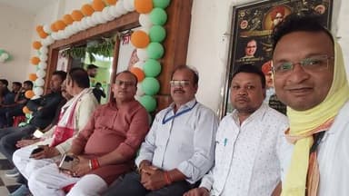 Scholar public school Niwari
वार्षिक उत्सव कार्यक्रम में निवाड़ी विधायक आदरणीय अनिल जैन जी एवं जिलाध्यक्ष श्री राजेश पट...