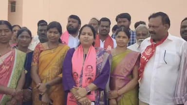 చెన్నూరు: క్యాతన్ పల్లి మున్సిపాలిటీలోని డబుల్ బెడ్ రూమ్ ఇండ్లను పరిశీలించి సమస్యలను పరిష్కరిస్తామన్నారు. మున్సిపల్ చైర్మన్