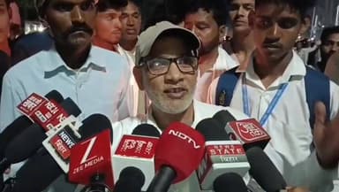 जहानाबाद,छात्र हत्या के खिलाफ सड़कों पर उतरे लोग, स्वजन ने उठाई सख्त सजा और त्वरित न्याय की मांग,
#BiharNews #viralpost...