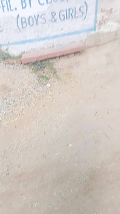 vidhypur kiraoli agra uttar pradesh me baba sahab ji 14 April ka benar fad diya gaya h kuchh mano wadiyon dvara ye