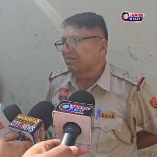 यमुनानगर में एलपीजी सिलेंडर ब्लास्ट: 10 लोग गंभीर घायल, घर की दीवारें भी गिरीं
#yamunanagar #LPGcylinder #Salempur