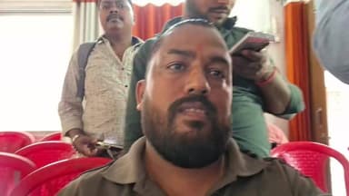 धनबाद जिला कांग्रेस कार्यालय में जिलाध्यक्ष संतोष सिंह का प्रेसवार्ता