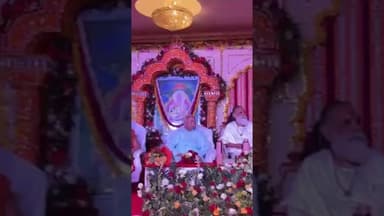 #वृंदावन संतों के बीच पहुंचे योग गुरु बाबा रामदेव@