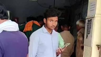 अतरौली: अतरौली में स्मार्ट मीटर को लेकर उपभोक्ताओं की नाराज़गी बढ़ी, स्मार्ट मीटर लगाए जाने के बाद उपभोक्ता परेशान