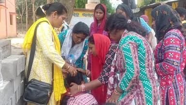 ଢେଙ୍କାନାଳ ସଦର: ପୌର କାର୍ଯ୍ୟାଳୟଠାରେ ସ୍ଵଛ କର୍ମୀଙ୍କ ଆନ୍ଦୋଳନ ବେଳେ ଟଳି ପଡିଲେ ୪ ସ୍ଵଛକର୍ମୀ