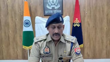 #Etawahpolice
⏭️अवैध खनन, ओवरलोडिंग, अवैध परिवहन एवं बिना नम्बर प्लेट वाहनों के विरुद्ध इटावा पुलिस द्वारा सघन अभियान चल...